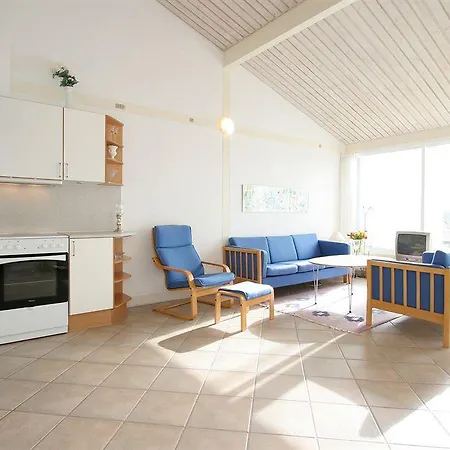 Landal Gronhoj Strand Курортный комплекс Лёккен