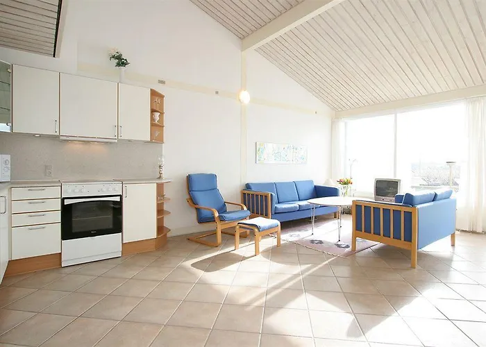 Landal Gronhoj Strand Resort Lokken