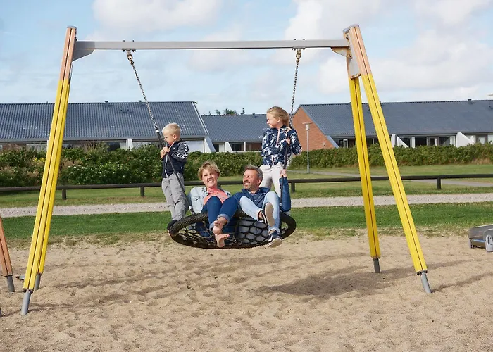 Landal Gronhoj Strand Resort 3*