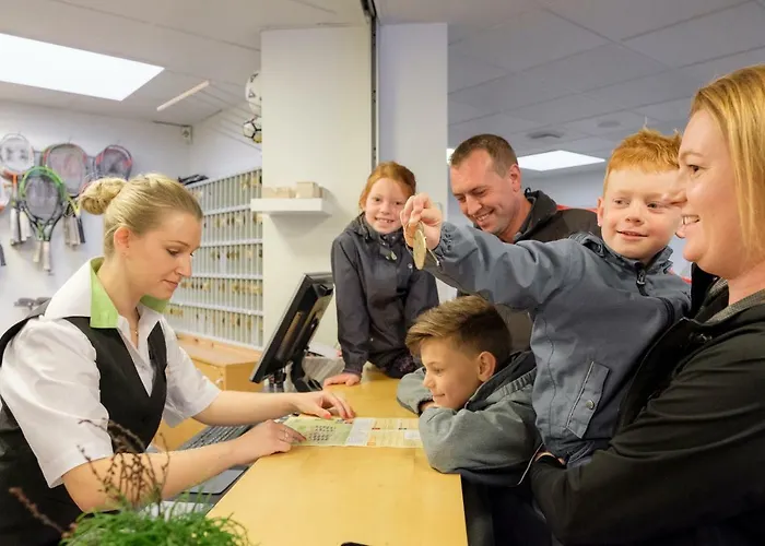 Landal Gronhoj Strand Resort Lokken